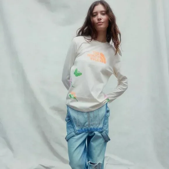 NWT The North Face Outdoors Together Long Sleeve Tee - Picture 6 of 7